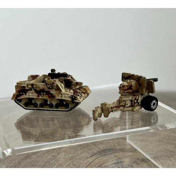Vintage Military Micro Machines Tank Cannon Tan Brown Green Camo Artillery Toy - Picture 1 of 9